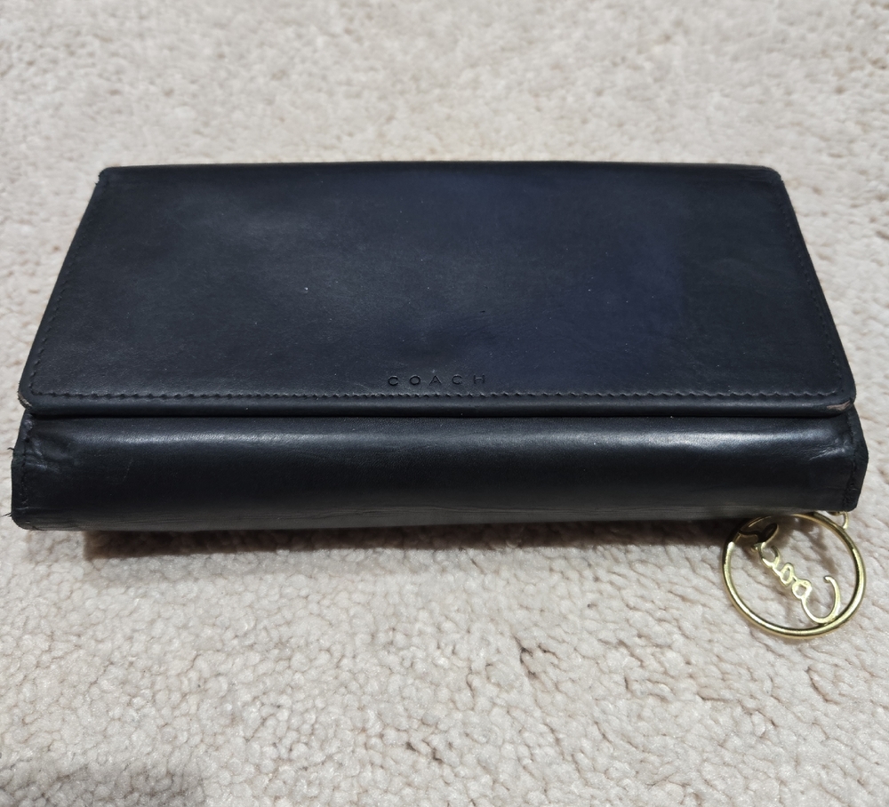 Vintage Coach Legacy Trifold leather Wallet With Checkbook Pocket Zip Around